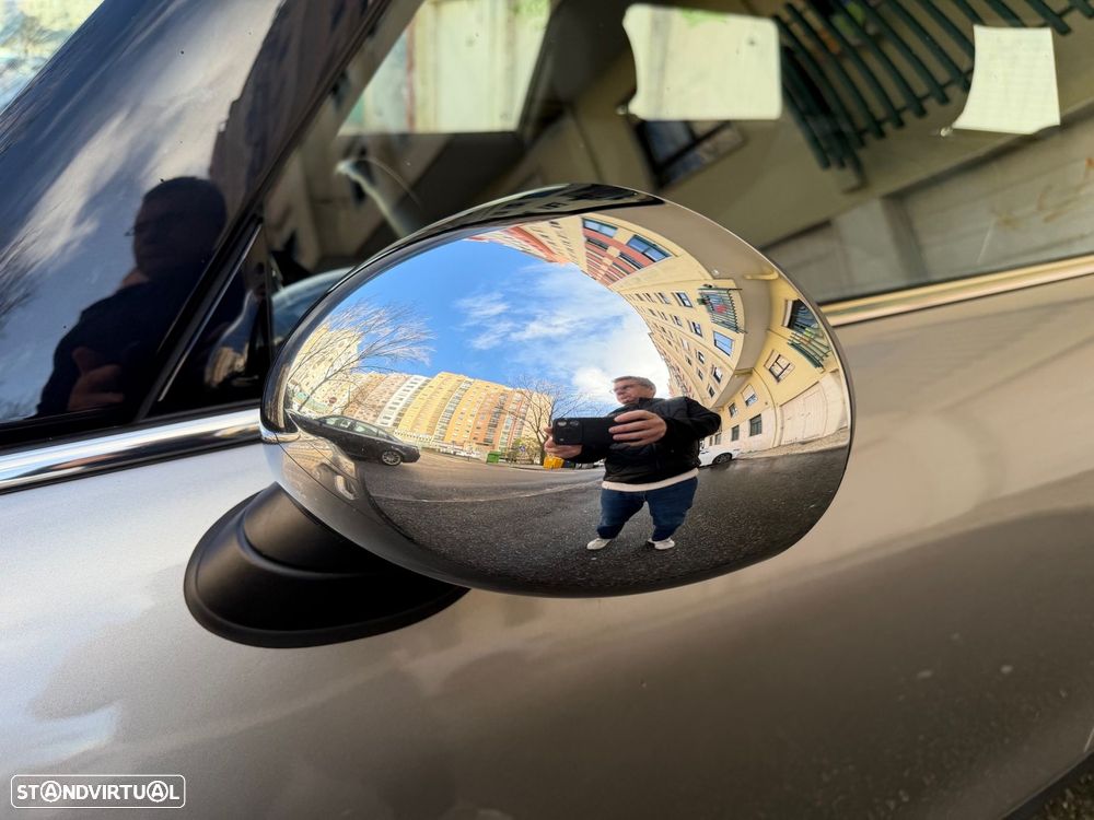 MINI 3 Portas One - 22