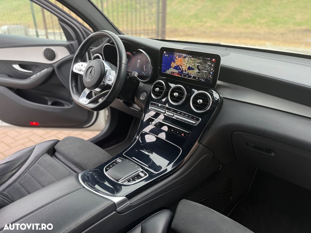 Mercedes-Benz GLC Coupe 220 d 4Matic 9G-TRONIC AMG Line - 13