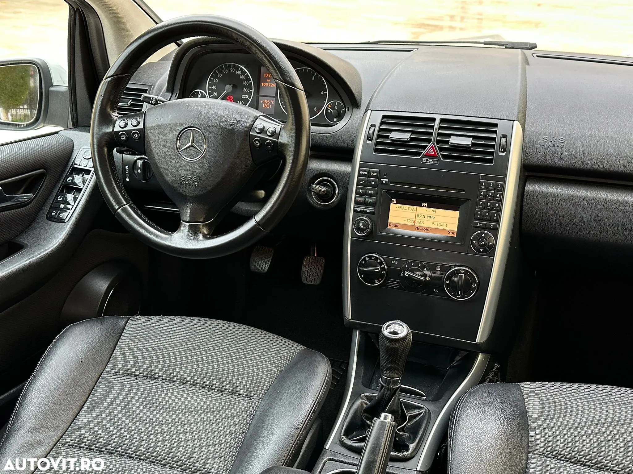 Mercedes-Benz A - 9
