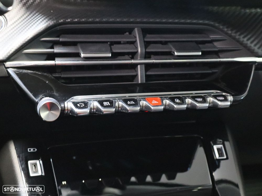 Peugeot e-208 50 kWh Allure - 18