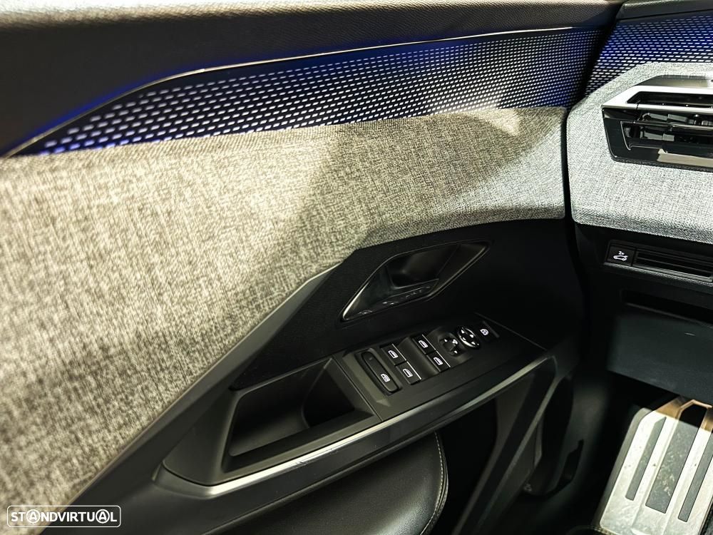 Peugeot E-3008 73 kWh GT - 49