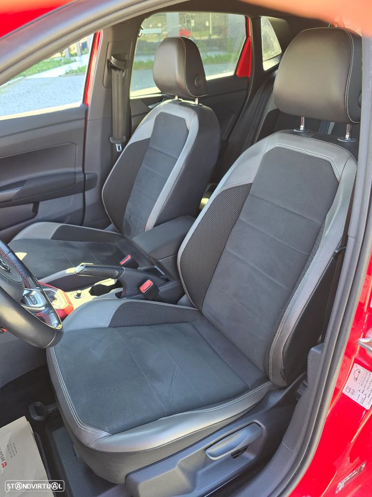 VW Polo 2.0 TSI DSG GTI - 14