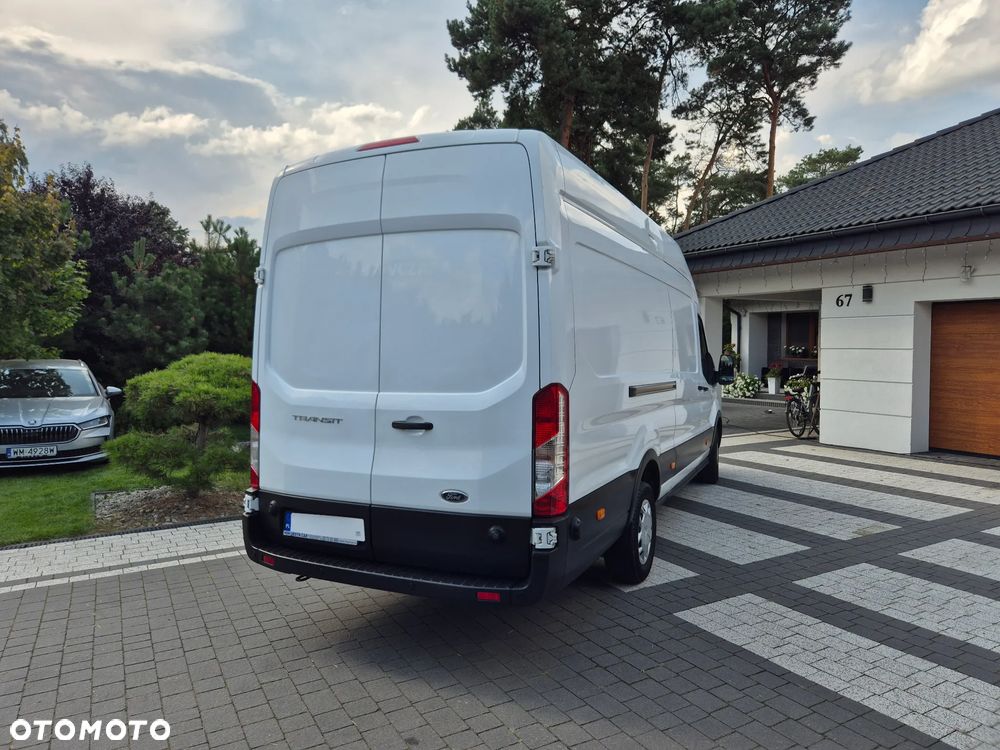 Ford Transit - 9
