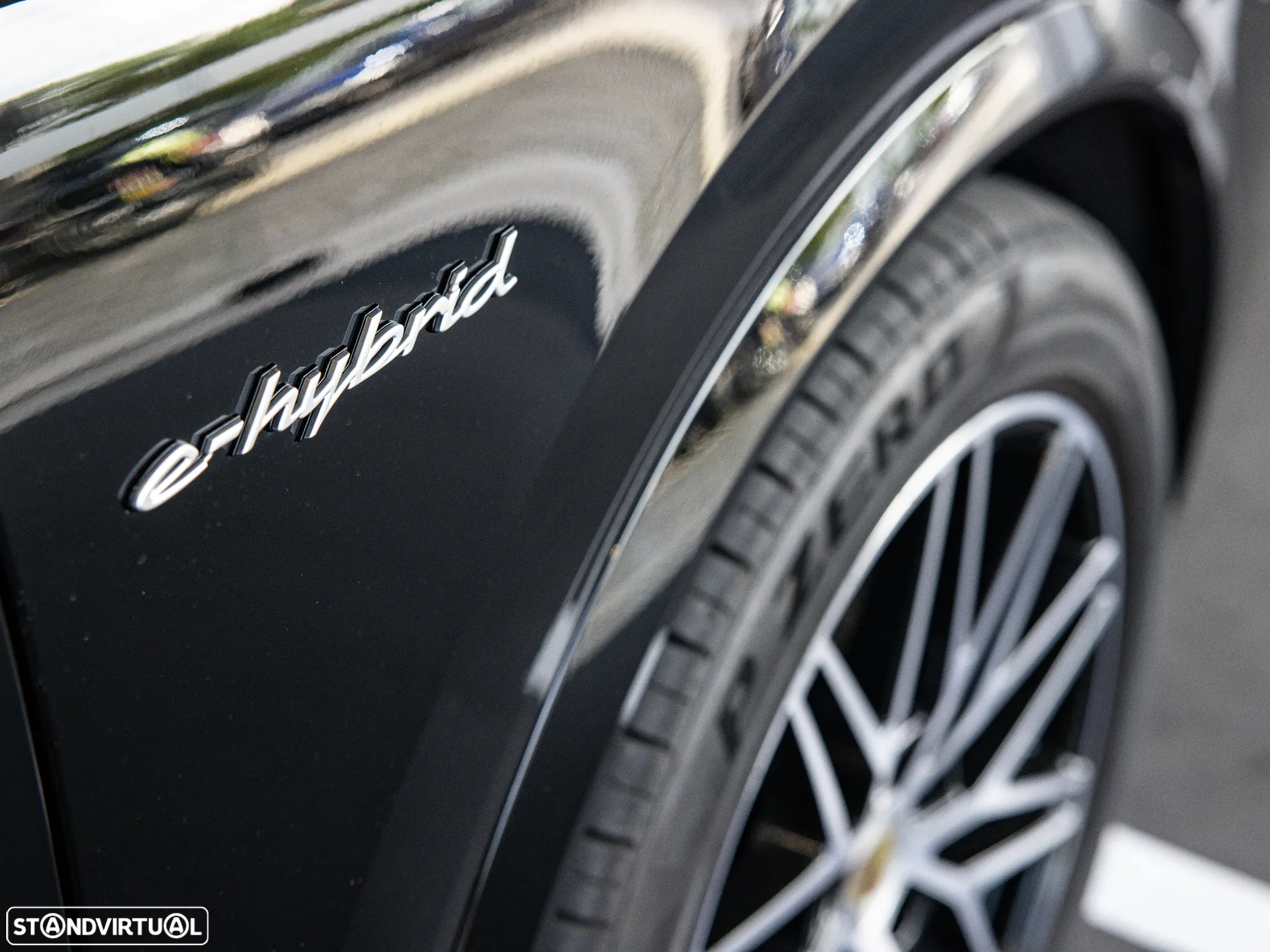 Porsche Cayenne Coupé E-Hybrid - 18