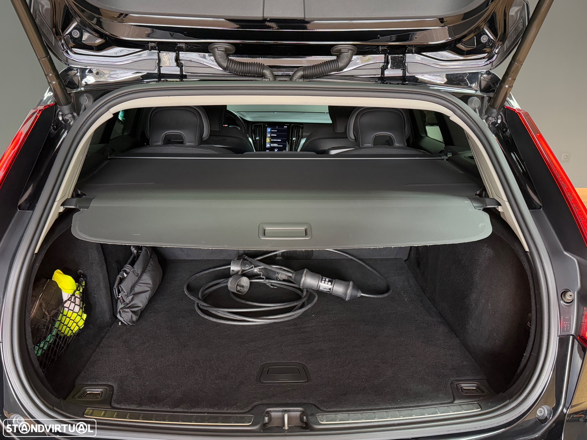 Volvo V60 2.0 T6 AWD TE Inscription Expression - 12