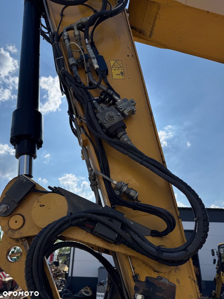 Caterpillar CAT M318F - 30