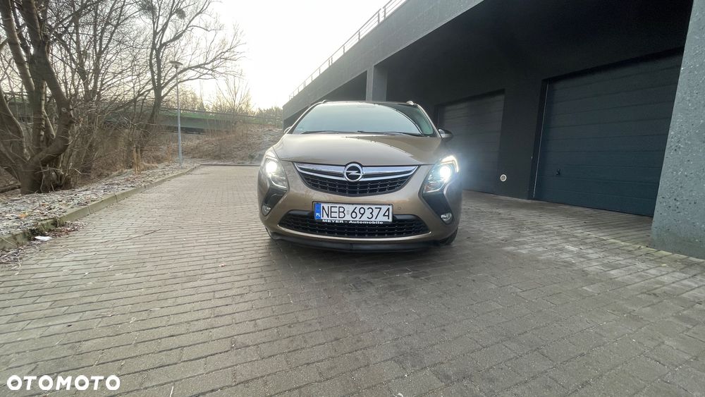 Opel Zafira Tourer 1.4 Turbo Style - 5