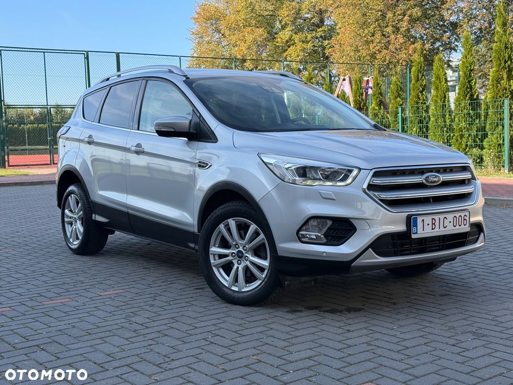 Ford Kuga - 28