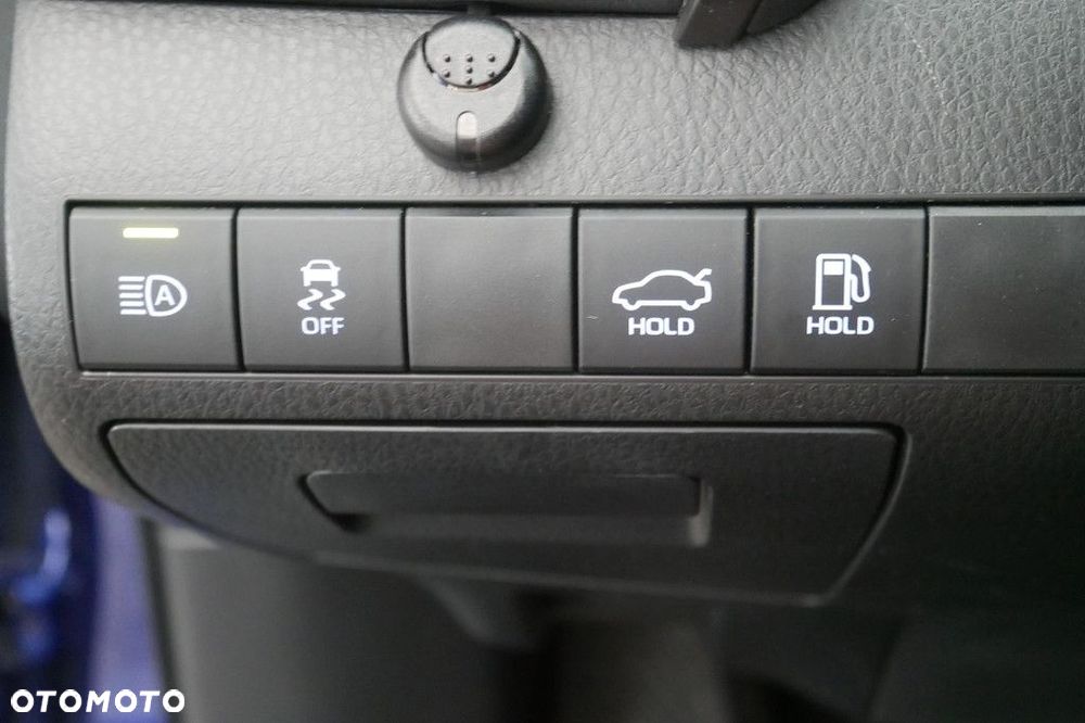 Toyota Camry 2.5 Hybrid Comfort CVT - 26