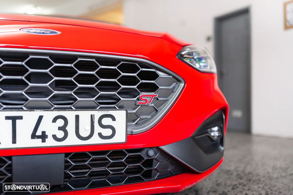 Ford Focus 2.3 EcoBoost S&S ST c/ Pack Estilo - 8