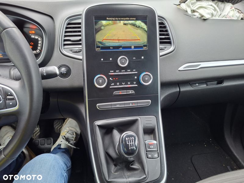 Renault Grand Scenic BLUE dCi 120 BUSINESS EDITION - 28