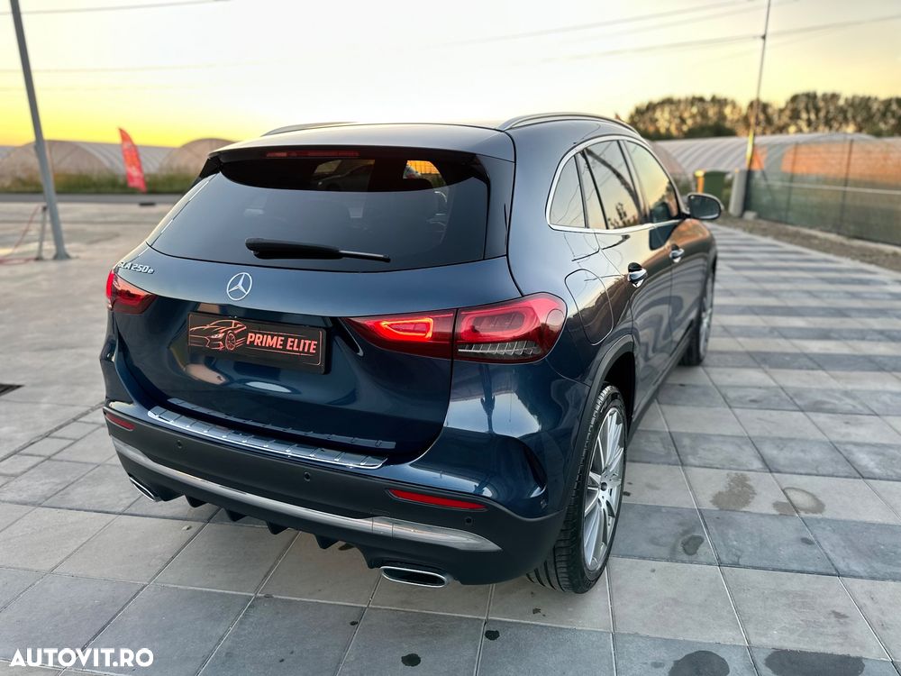 Mercedes-Benz GLA 250 e 8G-DCT AMG Line - 13