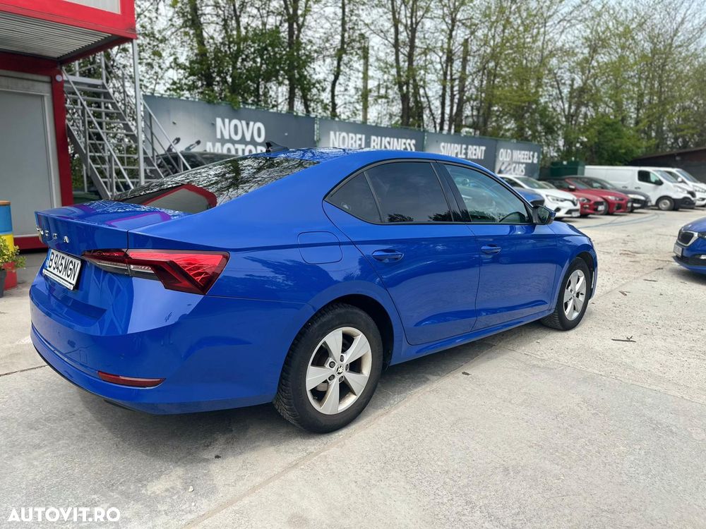 Skoda Octavia 2.0 TDI DSG Ambition - 5