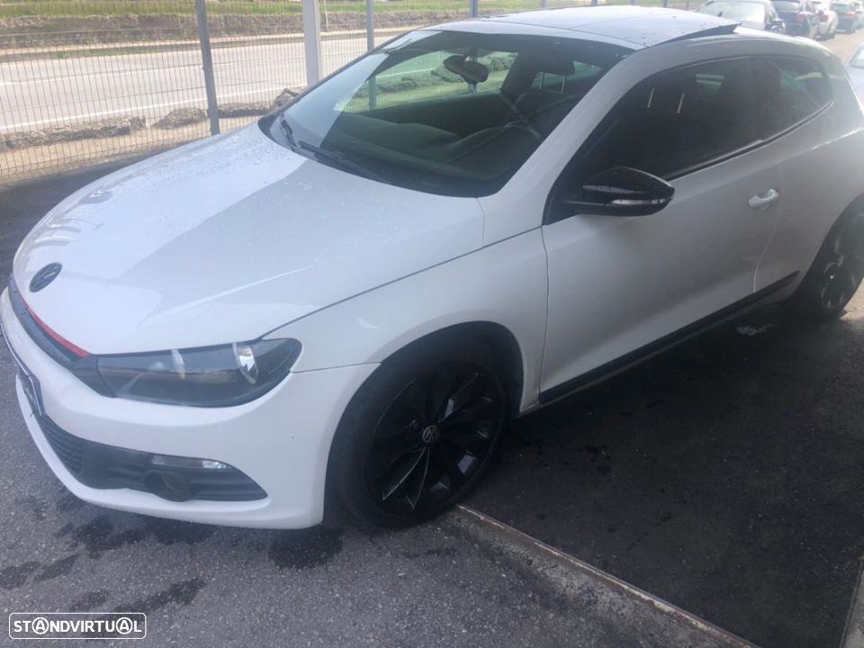 VW Scirocco 2.0 TDI Sport - 14