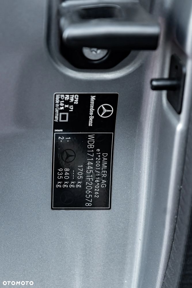 Mercedes-Benz SLK - 32