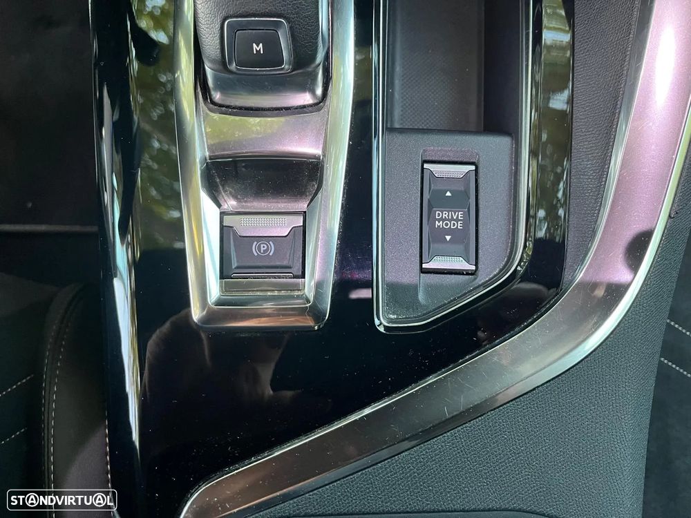 Peugeot 3008 1.5 BlueHDi GT Line Baixo Consumo EAT8 - 31