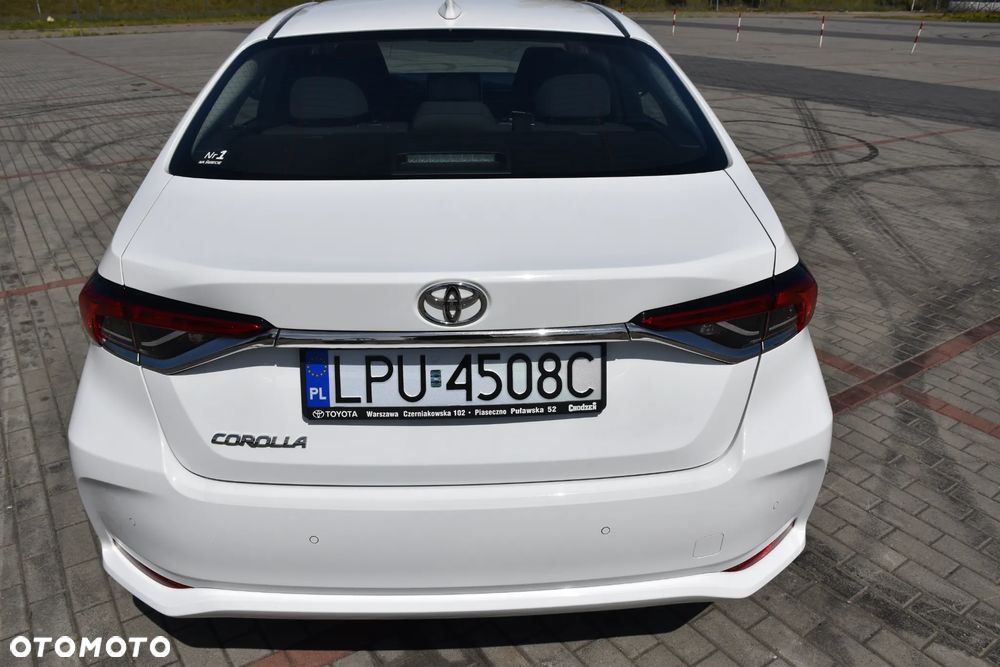 Toyota Corolla 1.6 Comfort - 12