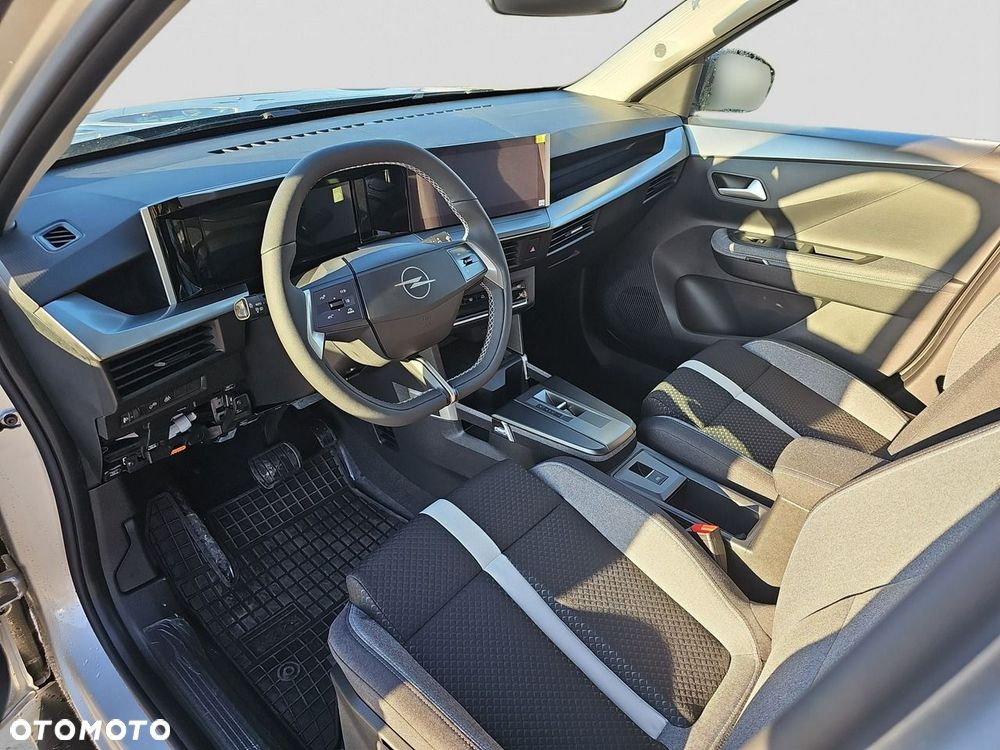 Opel Frontera - 10