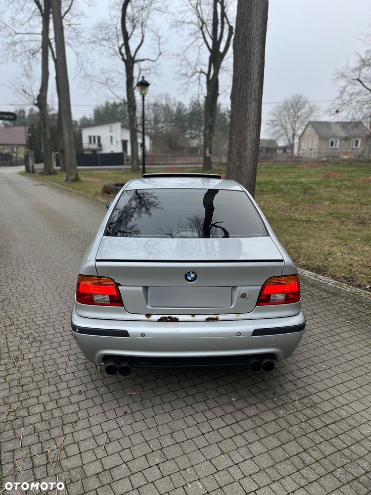 BMW Seria 5 - 10
