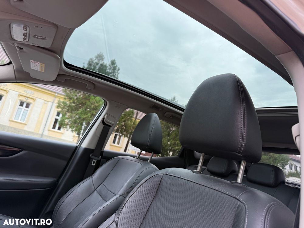 Nissan Qashqai 1.6 DCI Xtronic TEKNA - 7