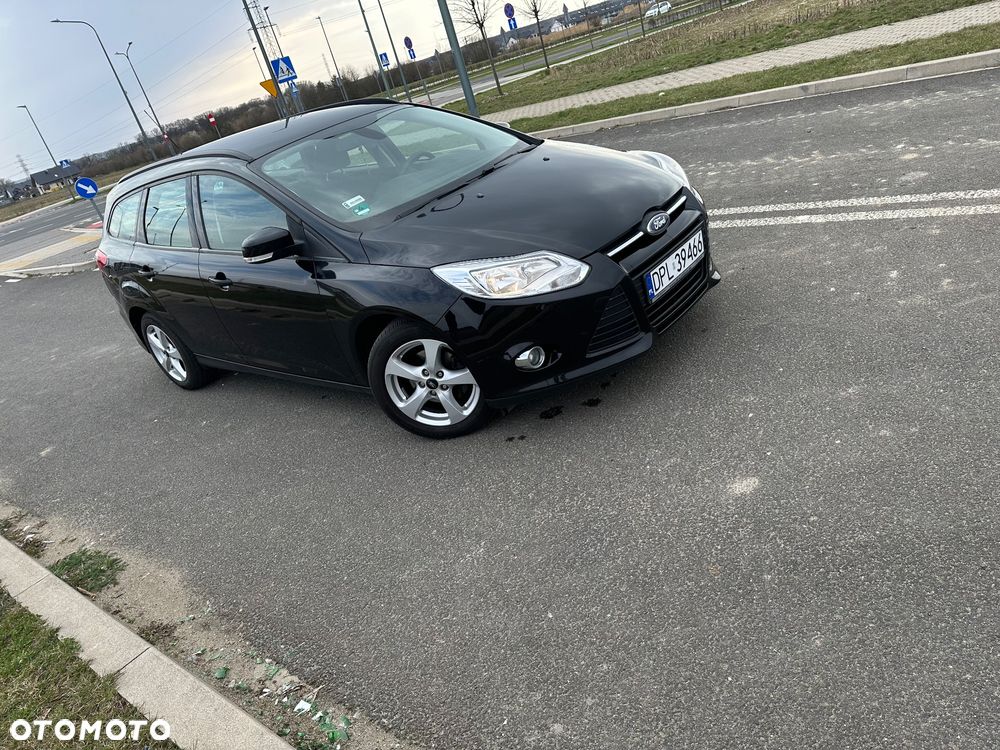 Ford Focus 1.0 EcoBoost Start-Stopp-System TREND - 2