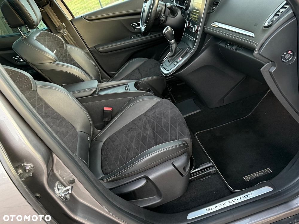 Renault Scenic BLUE dCi 150 EDC BLACK EDITION - 38