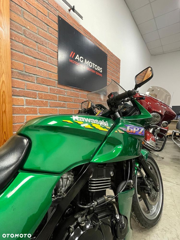 Kawasaki GPZ - 8