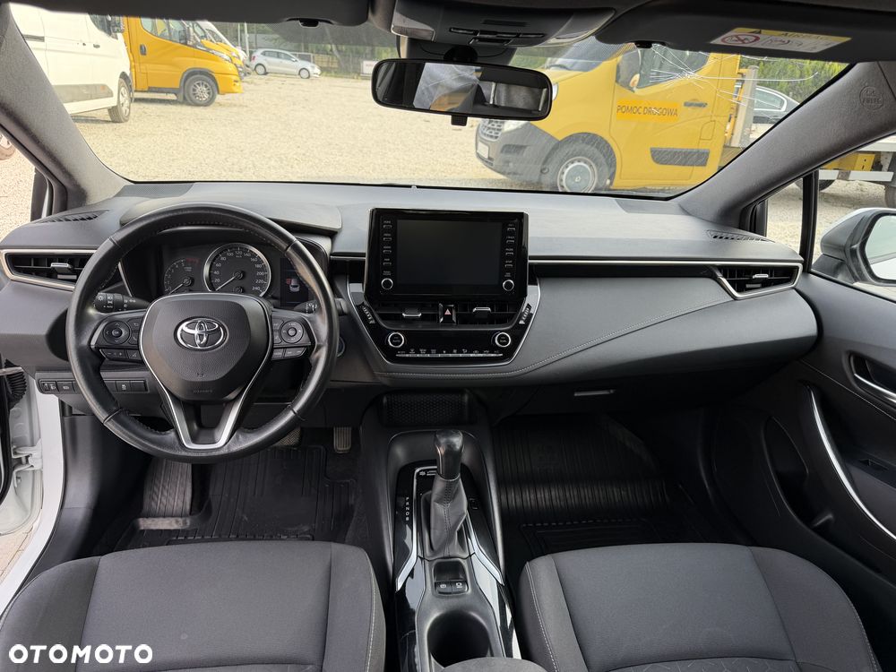 Toyota Corolla 1.8 Hybrid Comfort - 18