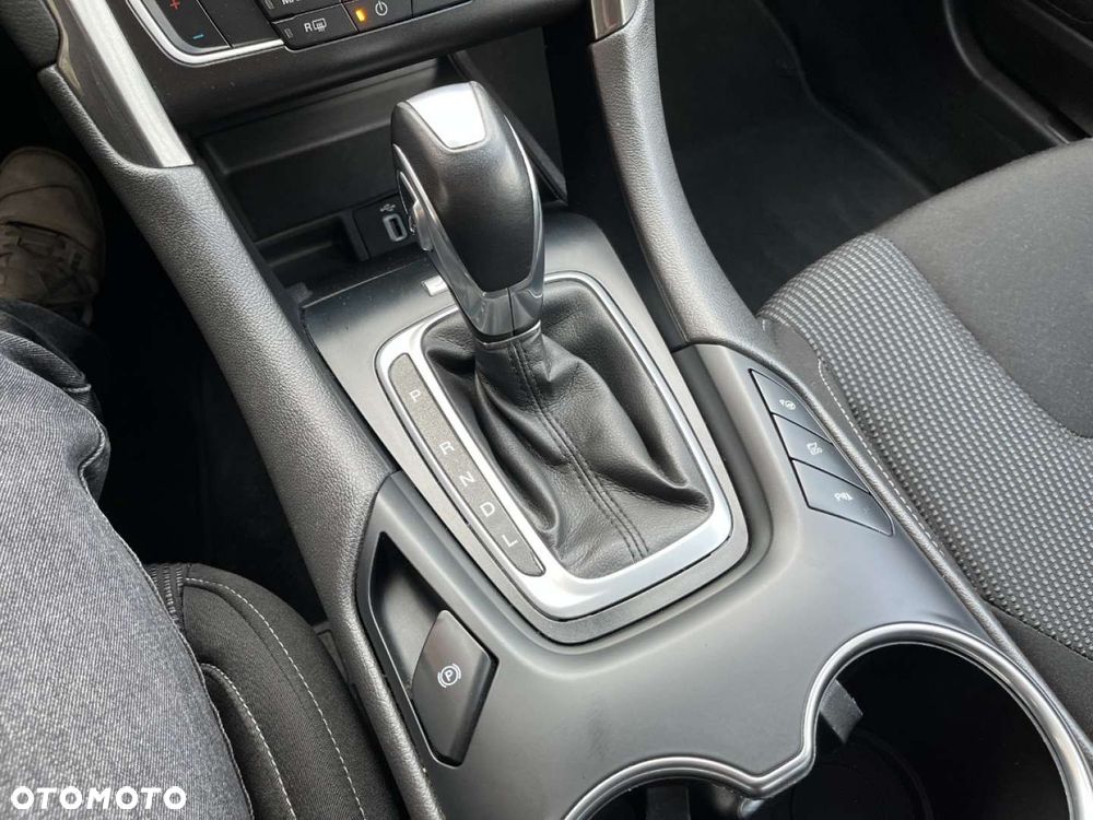 Ford Mondeo - 22