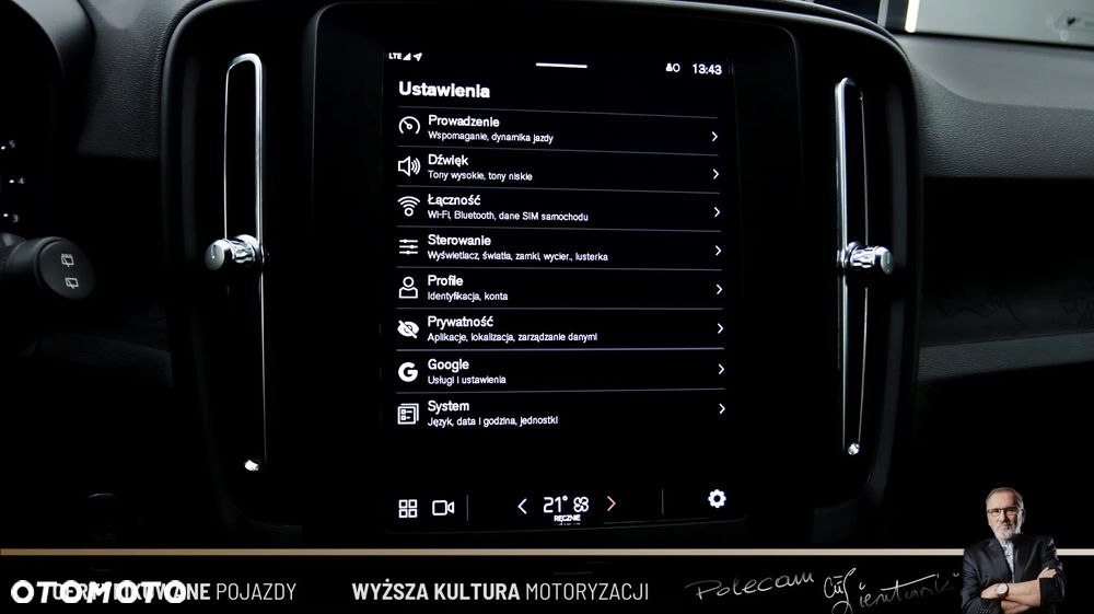 Volvo XC 40 B3 Essential - 25