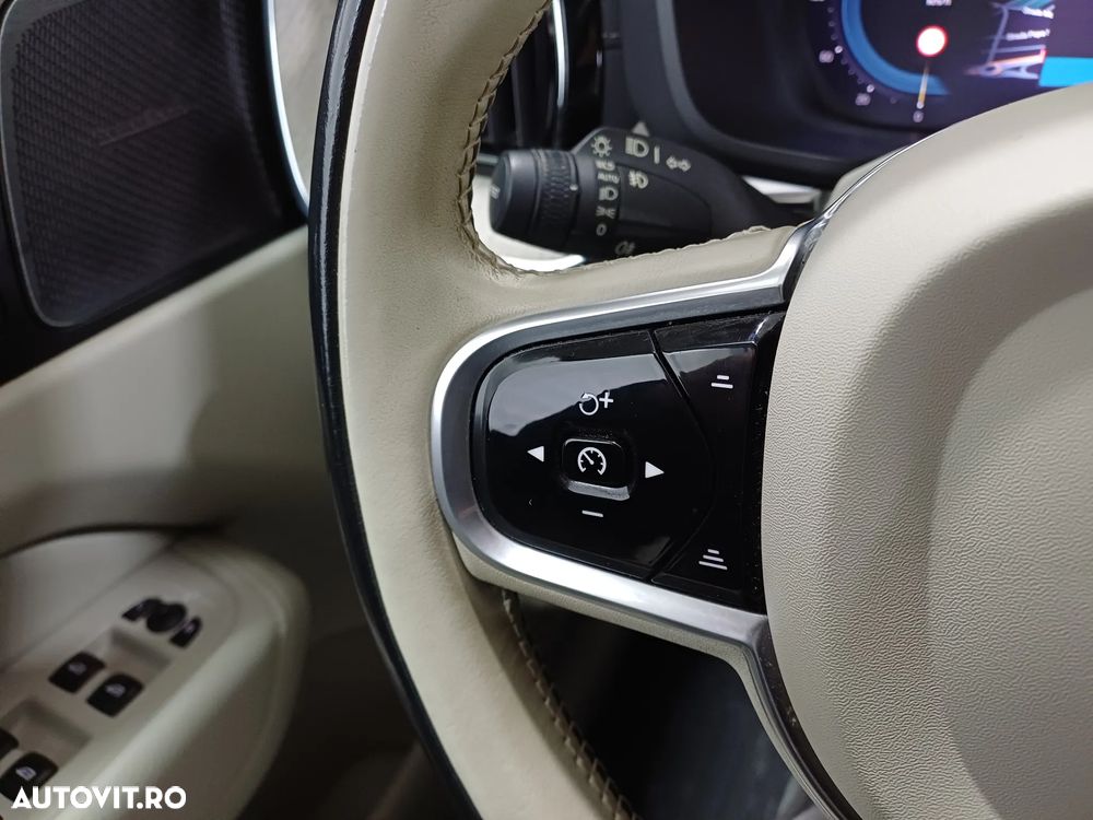 Volvo XC 60 T5 AWD Inscription - 10