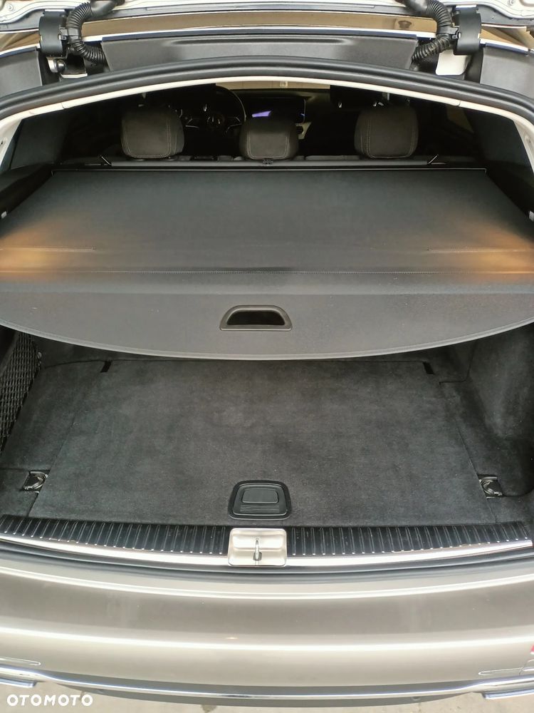 Mercedes-Benz Klasa E - 16