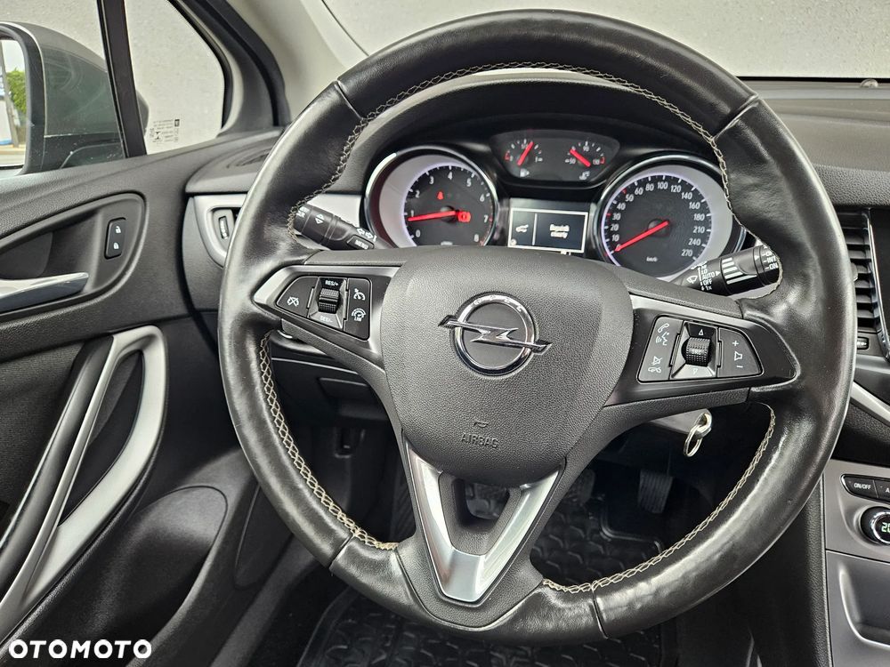 Opel Astra 1.4 T Elite S&S - 29