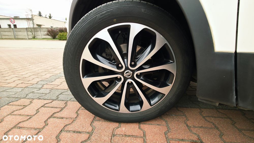 Nissan Qashqai+2 2.0 Tekna - 24