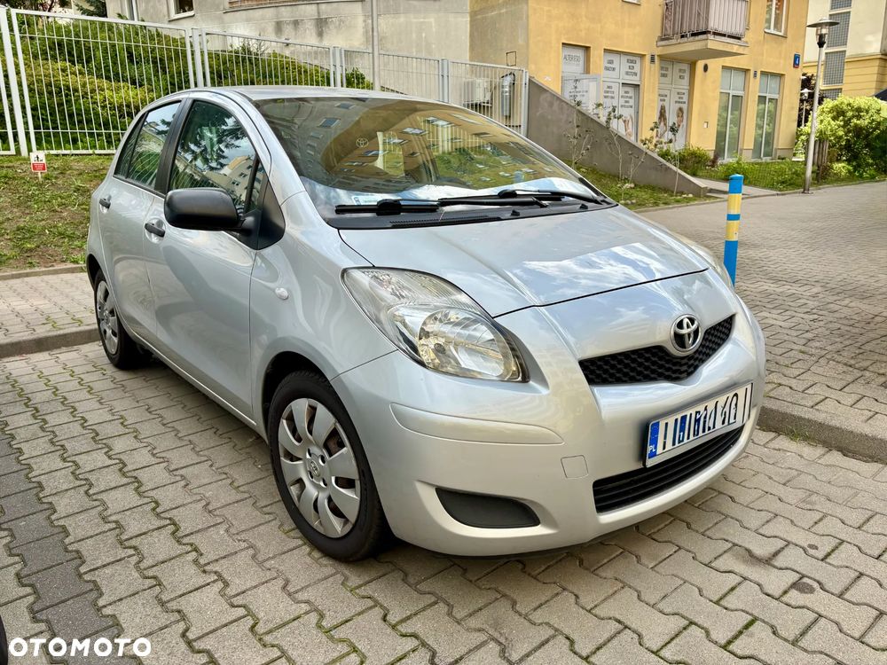 Toyota Yaris 1.4 D-4D Luna EU5 - 4
