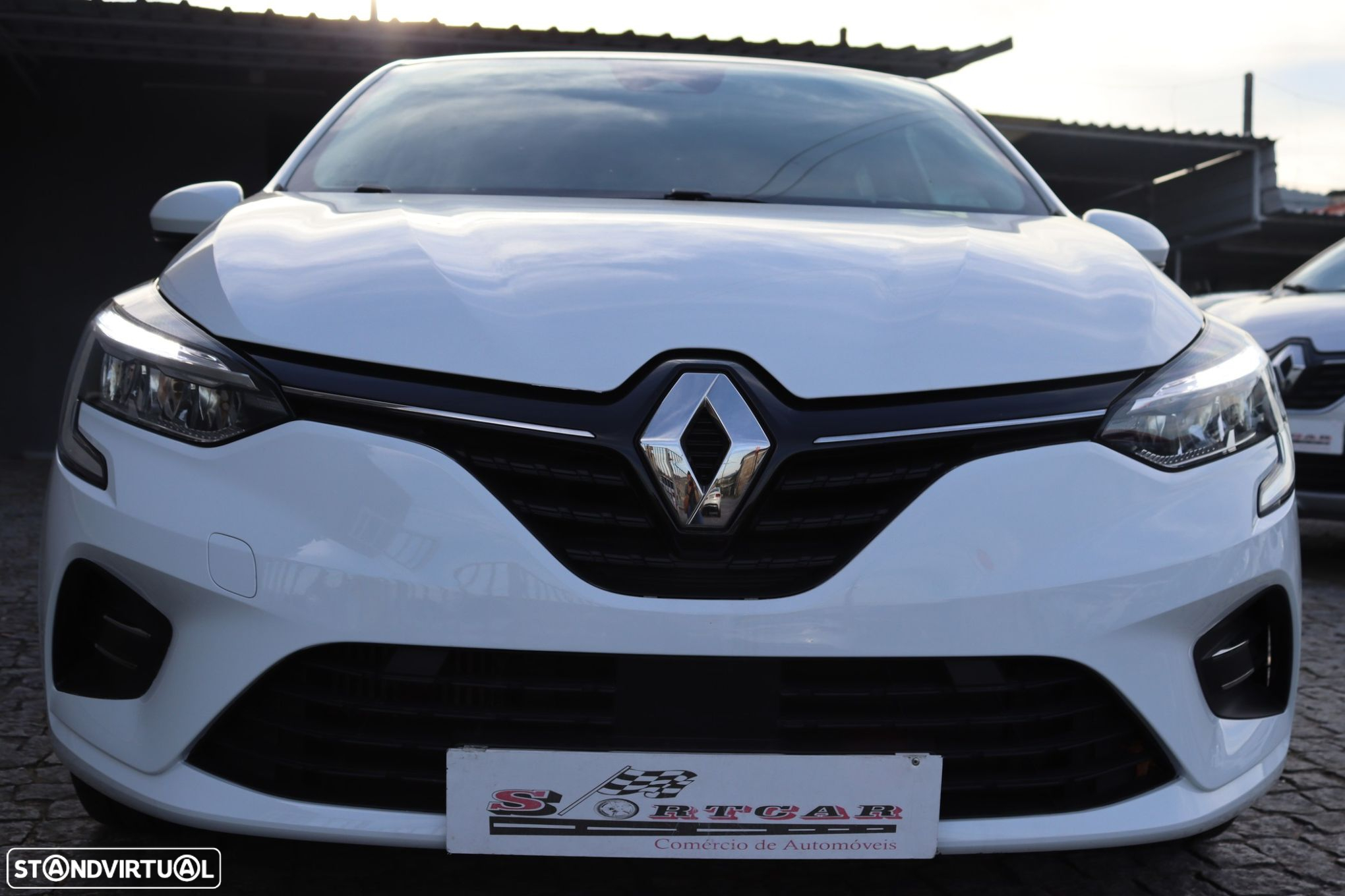 Renault Clio 1.0 TCe Limited - 21