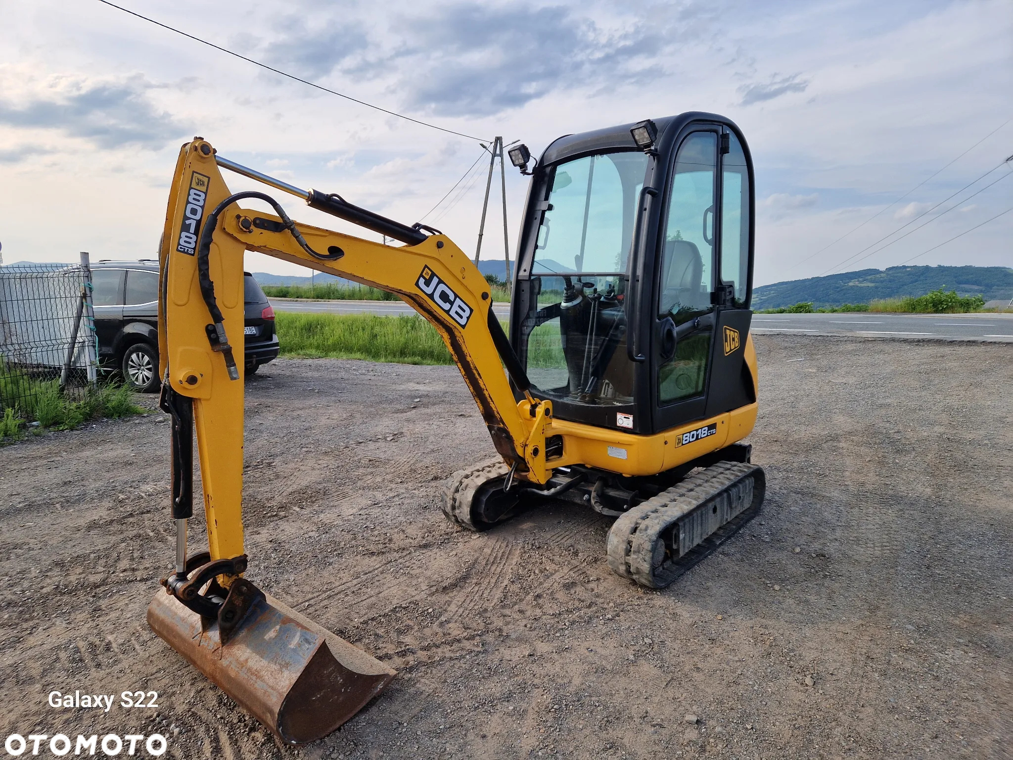 JCB 8018 - 3