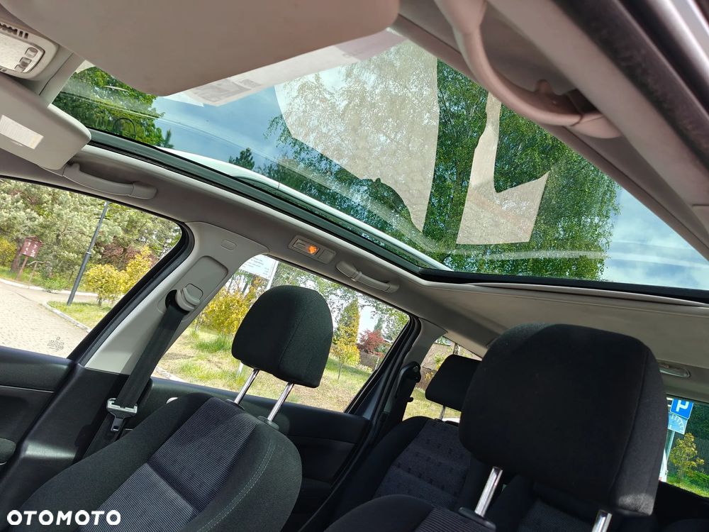 Peugeot 307 HDi 135 Premium - 8