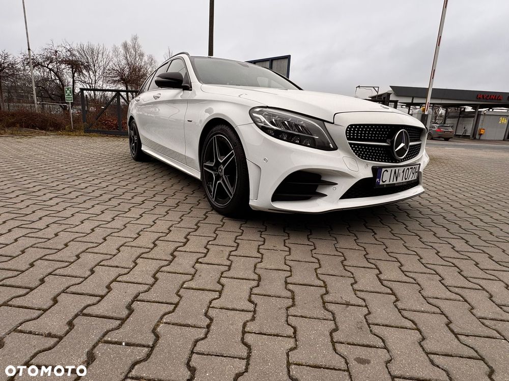 Mercedes-Benz Klasa C 220 d 4MATIC 9G-TRONIC