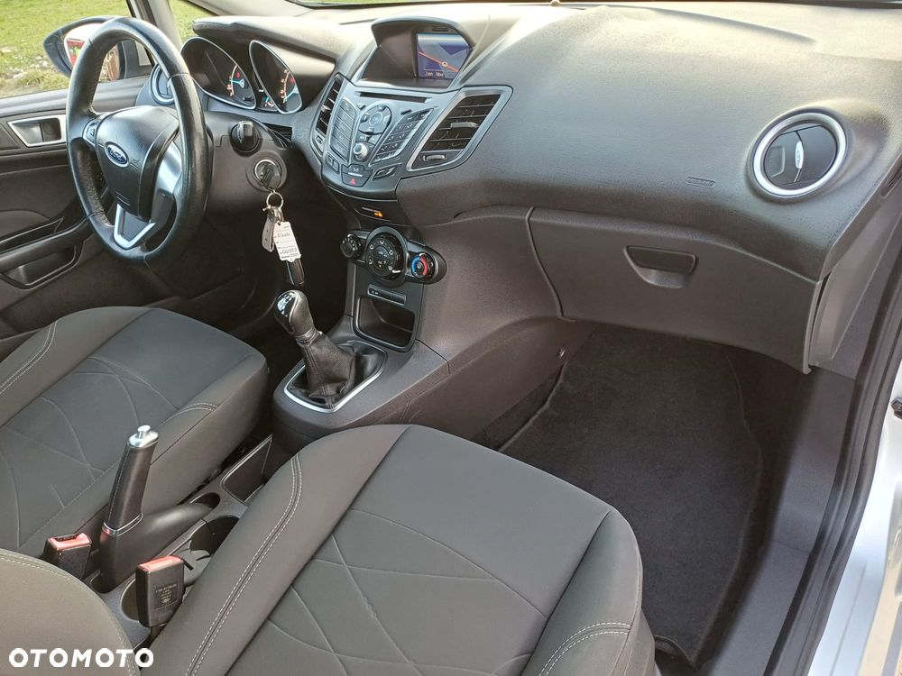 Ford Fiesta - 19