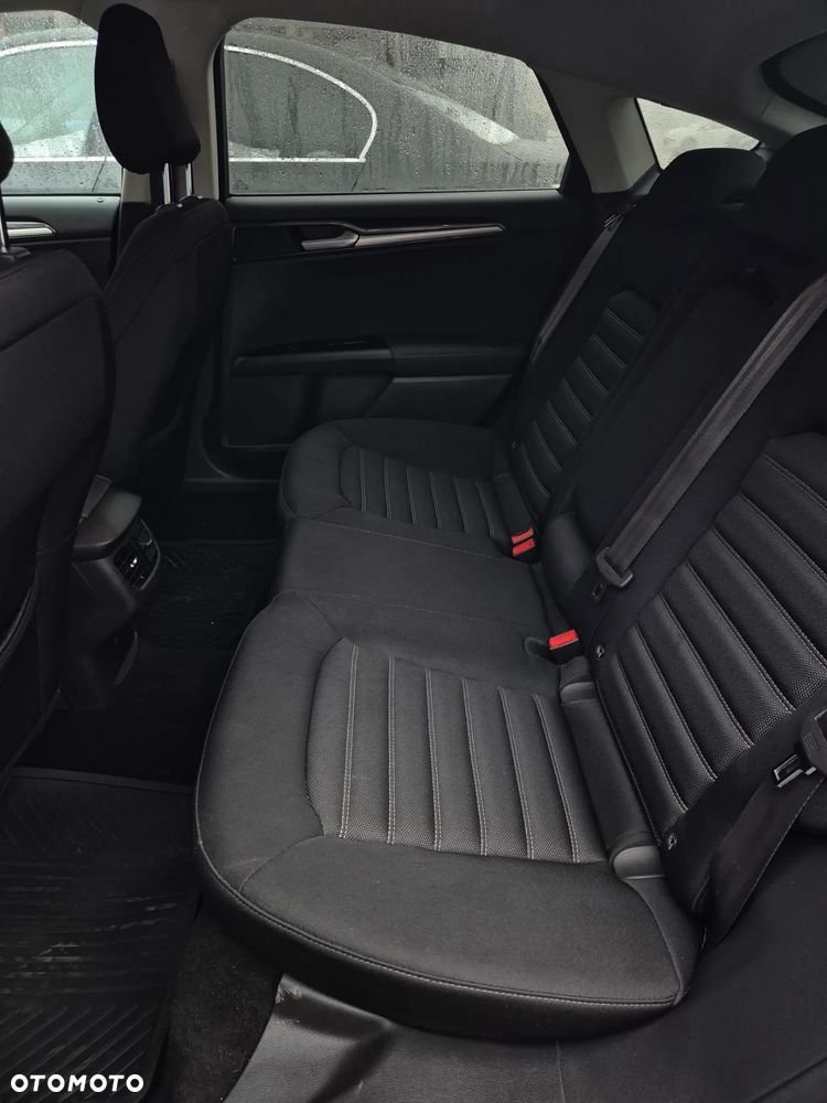 Ford Mondeo - 7