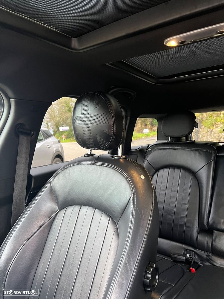 MINI Countryman Cooper SE ALL4 Auto - 16