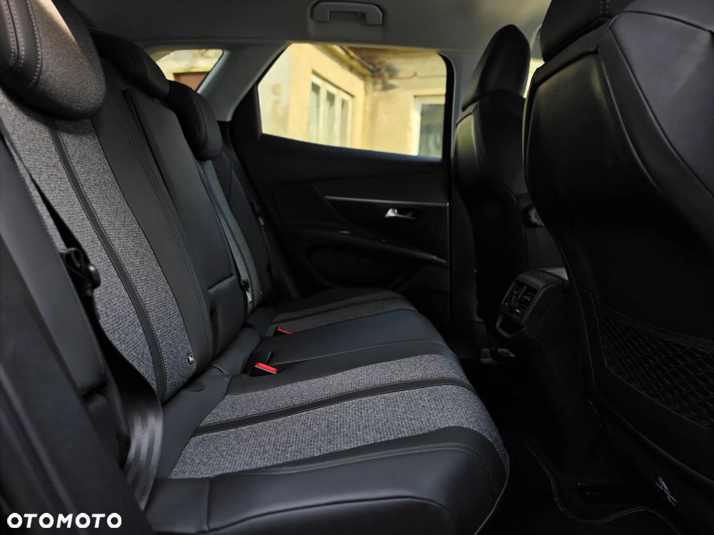 Peugeot 3008 - 25