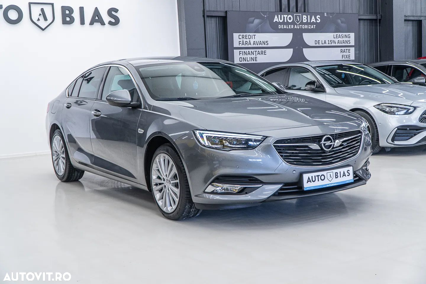 Opel Insignia Grand Sport 2.0 Diesel Automatik Innovation - 4