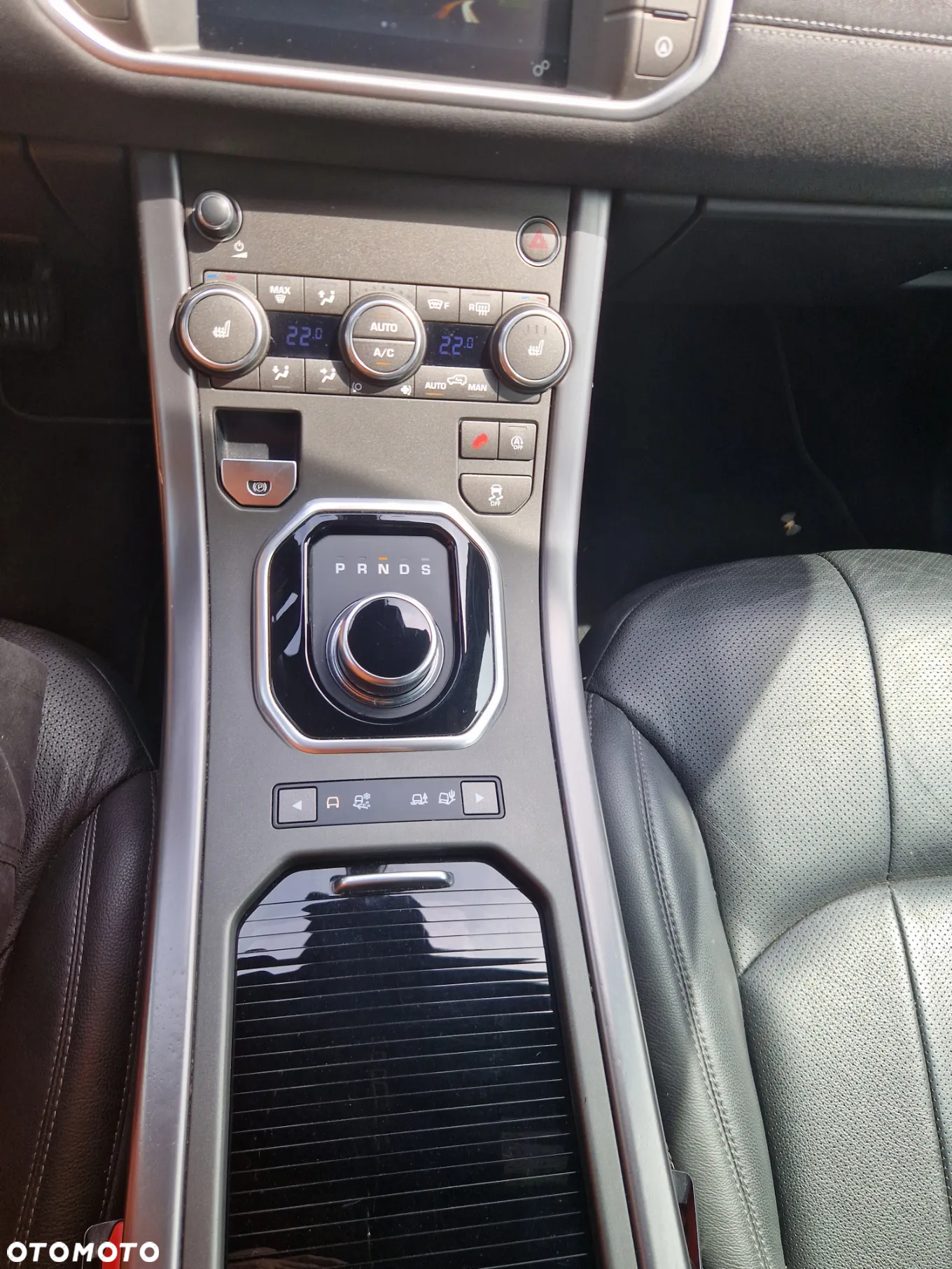 Land Rover Range Rover Evoque - 29