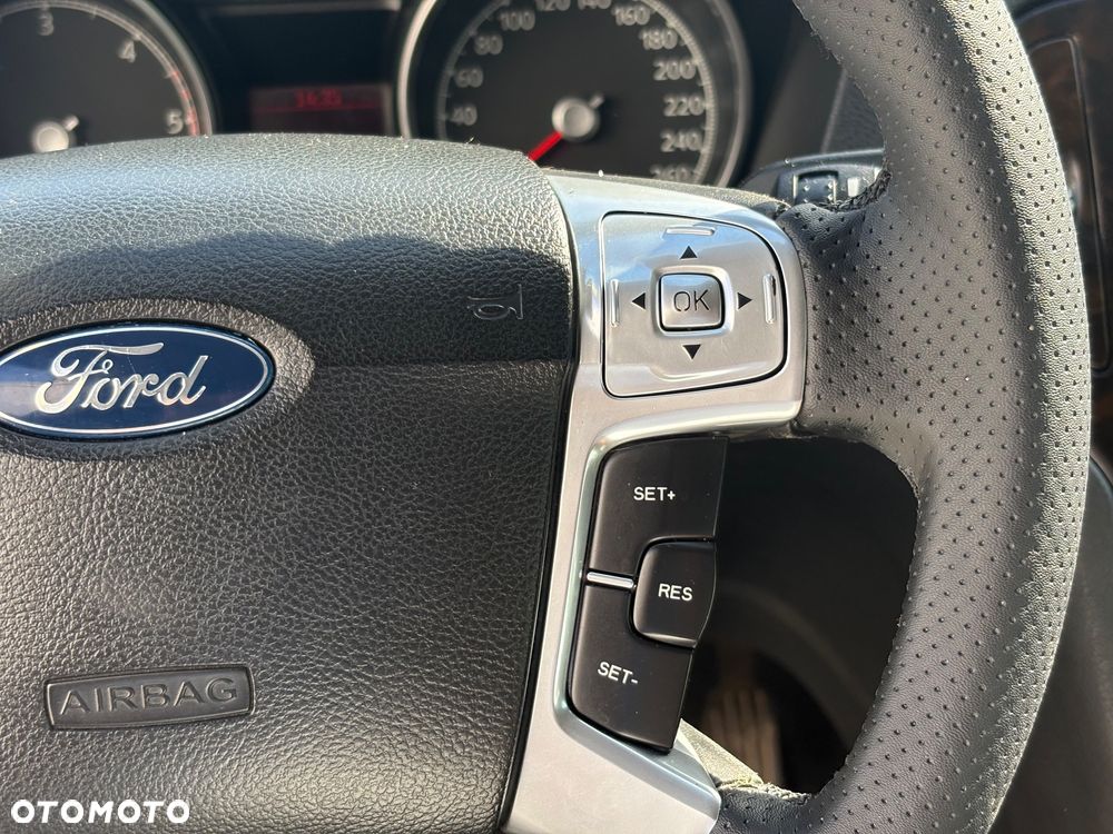 Ford Mondeo 1.8 TDCi Titanium X - 14