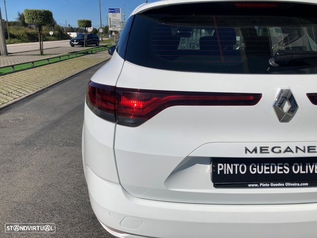 Renault Mégane Sport Tourer 1.5 Blue dCi Intens - 9