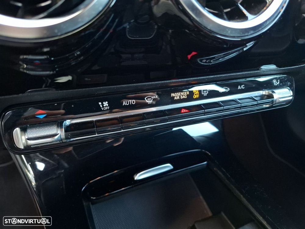 Mercedes-Benz A 180 d Style Plus Aut. - 23