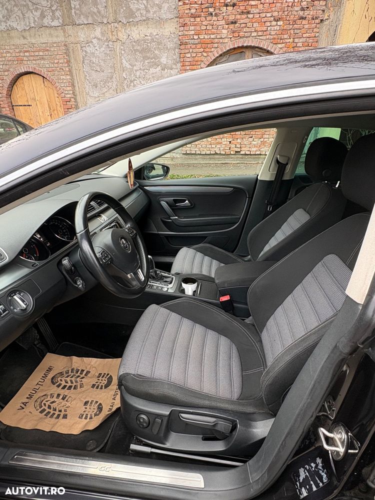 Volkswagen Passat CC - 8