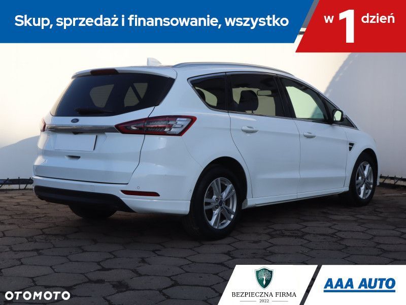 Ford S-Max - 7